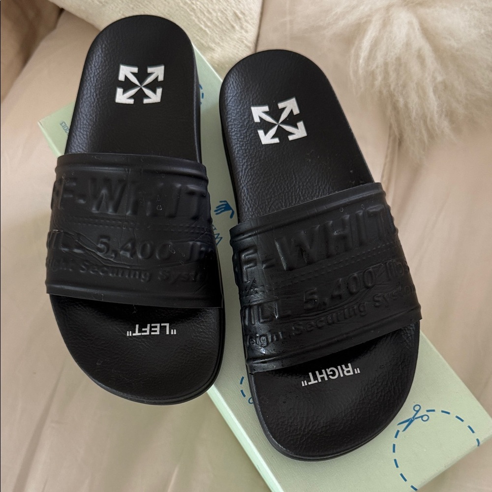Off-White Black Embossed Slides Brand new